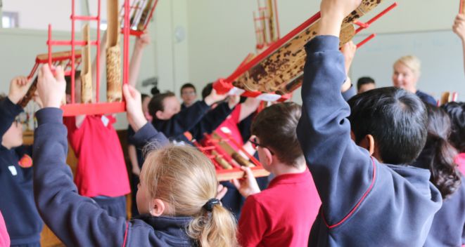 Primary school children at Creative Workshop with Dee Isaacs for Orpheus in the Garden